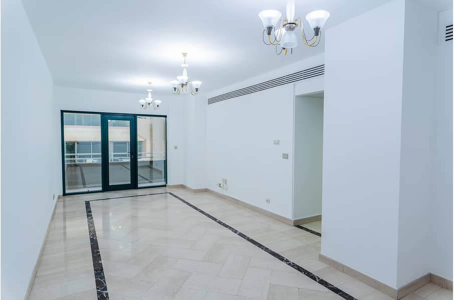 Квартира в Шейх Зайед Роуд，ДХБ Тауэр, 2 cпальни, 120000 AED - 4551145