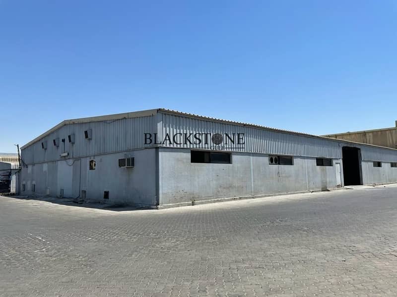 WAREHOUSE IN JAFZA NORTH FOR RENT