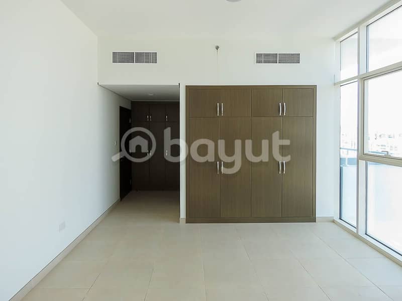 Avaliable 2bhk  in Al-Massa complex with one month free  .