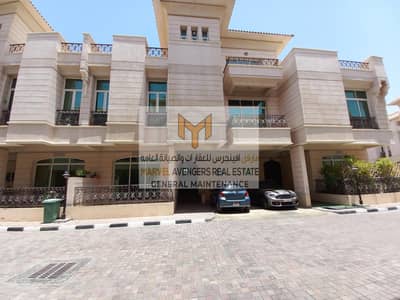 4 Bedroom Villa for Rent in Mohammed Bin Zayed City, Abu Dhabi - WONDERFUL 4BRM IN COMPOUND AND SWIMMING POOL WITH GYM AND WATER AND ELECTRICITY INCLUDING WITH TAWTHEEQ