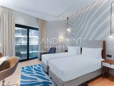 Hotel Apartment for Rent in Palm Jumeirah, Dubai - Building Specialist | Private Spa | Furnished