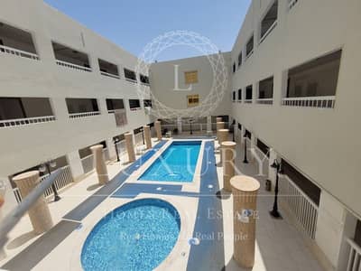 2 Bedroom Flat for Rent in Al Khalidiya, Al Ain - Elegant Design Came with 6 Payments WithPool & Gym