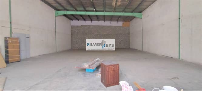 Warehouse for Rent in Ras Al Khor, Dubai - 3,200 sqft Insulated Warehouse