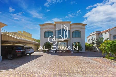 5 Bedroom Villa for Rent in Al Khawaneej, Dubai - RENT | SPACIOUS LUXURY 5 BEDROOM VILLA | HUGE GARDEN | MAJLIS