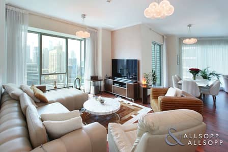 2 Bedroom Apartment for Sale in Dubai Marina, Dubai - Upgraded | Full Marina View | VOT | 2 Bed