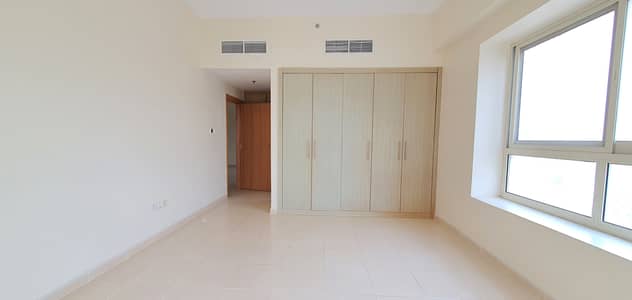 2 Bedroom Flat for Rent in Dubai Residence Complex, Dubai - Like brand new 2bhk apartment with All facilities in Dubai land area and only rent 42k in 4 check