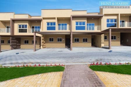 3 Bedroom Townhouse for Rent in Khuzam, Ras Al Khaimah - Brand New - One of a Kind - Immaculate Townhouse - Khuzam