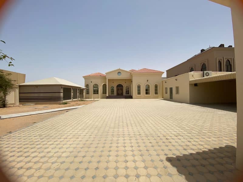 For rent villa in Ajman, Al Raqaib area 15 thousand feet