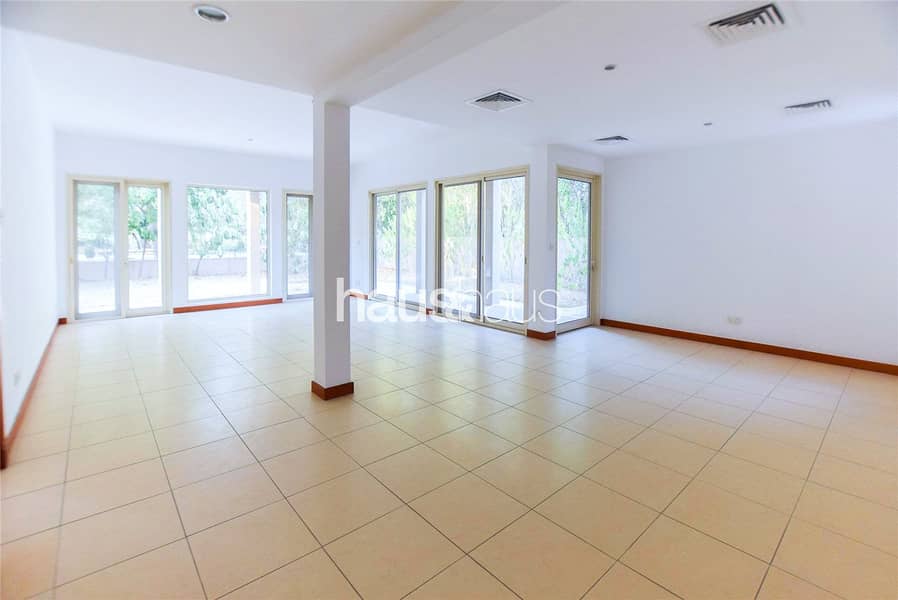 EXCLUSIVE | Close to pool | Largest 3 bed