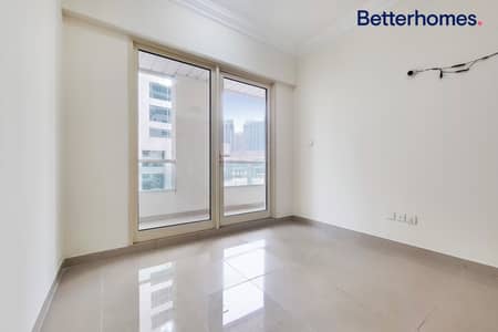 شقة 1 غرفة نوم للبيع في دبي مارينا، دبي - شقة في برج مانشستر دبي مارينا 1 غرف 575000 درهم - 5981038