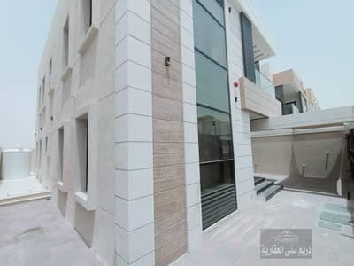 5 Bedroom Villa for Sale in Al Yasmeen, Ajman - Own the finest villas in the Emirate of Ajman for you and your family, free for life, directly from the owner
