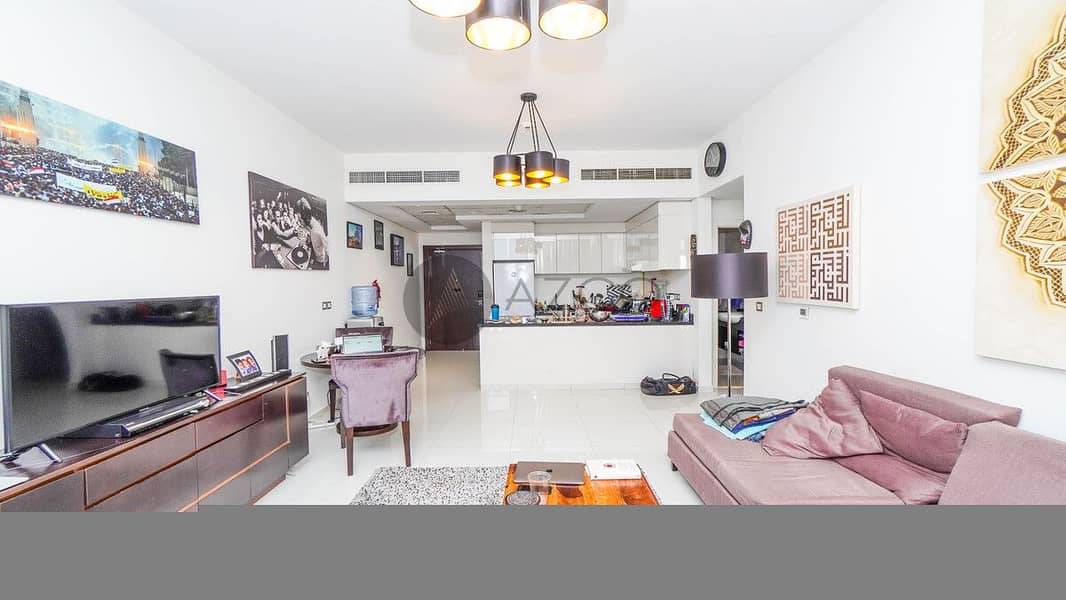 Fully furnished | Modern amenities | Park view