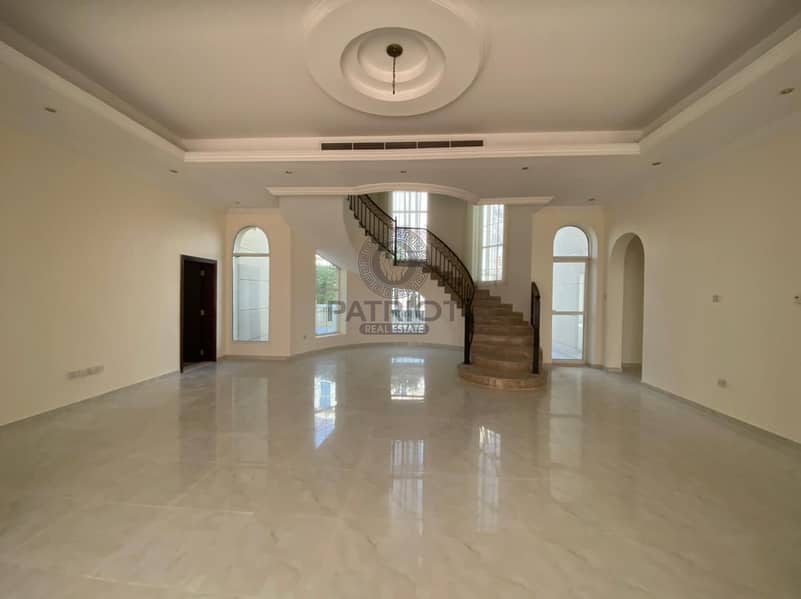 Hot Deal | Independent Stunning 5 Bedrooms Villa For Rent