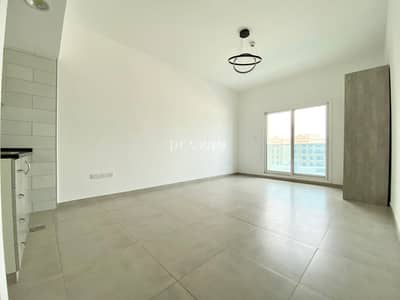 استوديو  للايجار في أرجان، دبي - شقة في سالم 1 أرجان 27000 درهم - 5984401