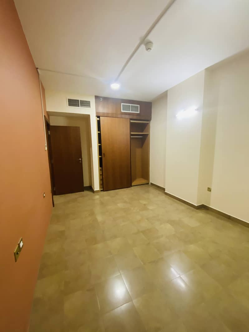Квартира в Бур Дубай,Аль Манкул, 1 спальня, 55000 AED - 5394967 Квартира в Бур Дубай,Аль Манкул, 1 спальня, 55000 AED - 5394967