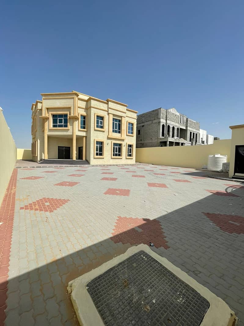 Super Quality Brand New and Huge 6 master bed rooms villa with driver room near main road at Al Shamkha South