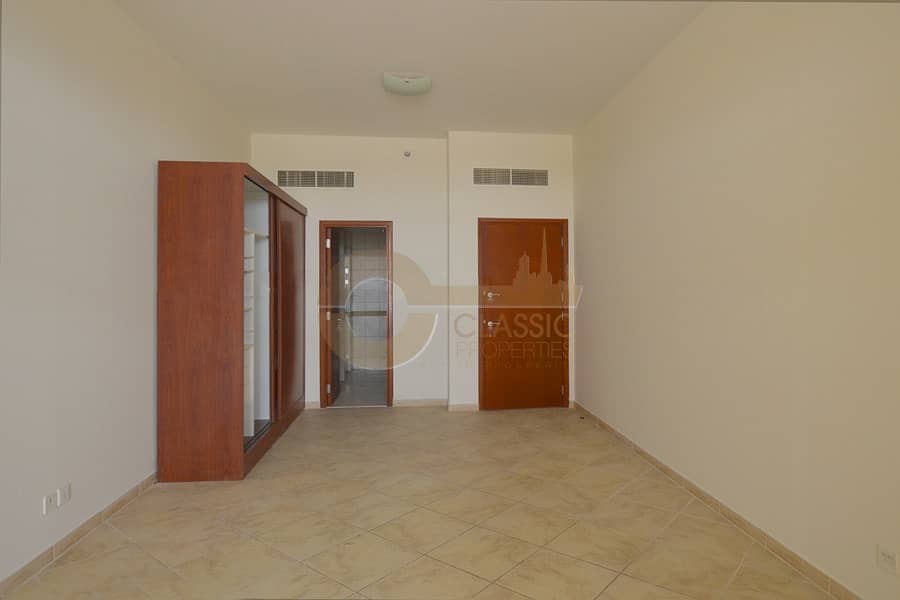 Nice City View| Largest| Terraced| Maintained|
