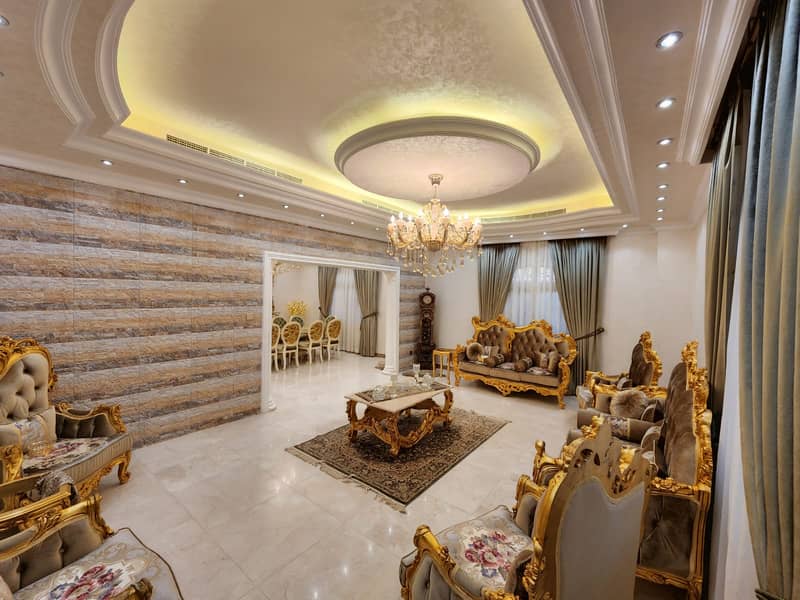 For sale villa in Sharjah / Al fisht  Super deluxe finishes