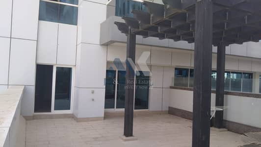 3 Bedroom Flat for Rent in Business Bay, Dubai - 3 BR With  Balcony | Private Terrace | Store Room