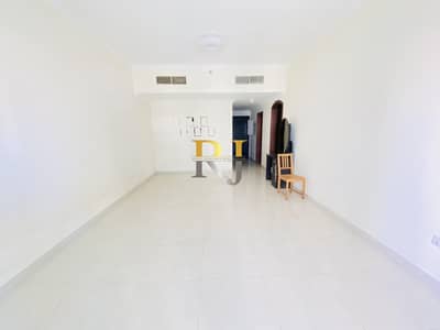 PRIME LOCATION| COMMUNITY VIEW| READY TO MOVE