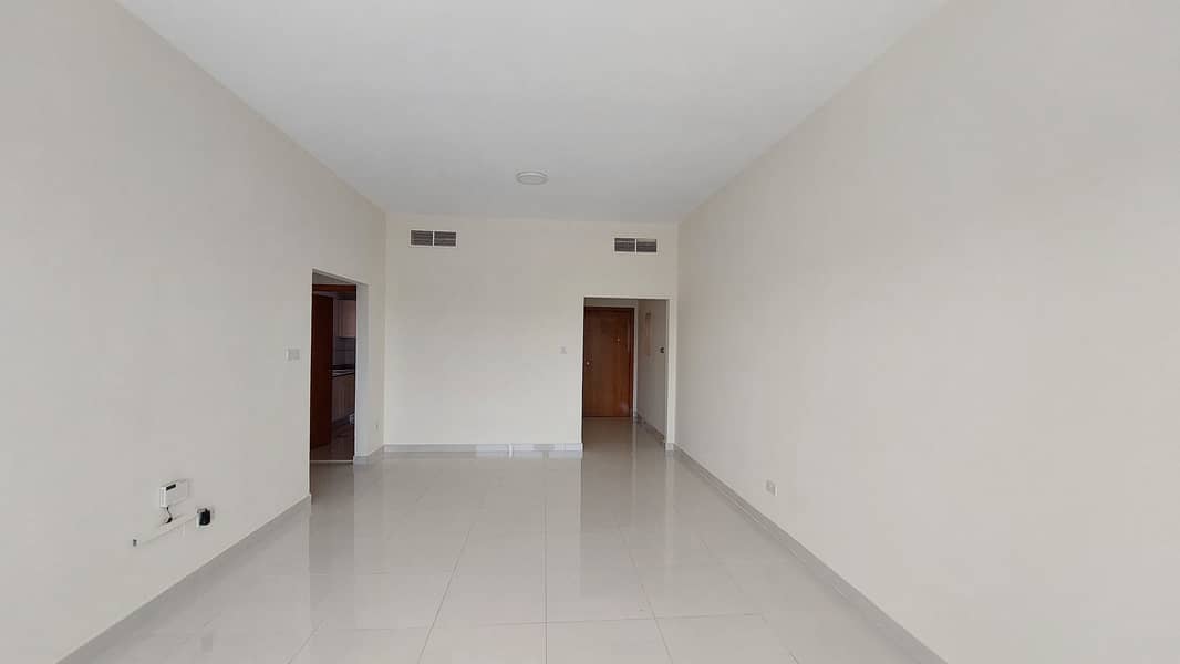 شقة في القصيص 1،القصيص السكنية،القصيص 1 غرفة 40000 درهم - 5955154
