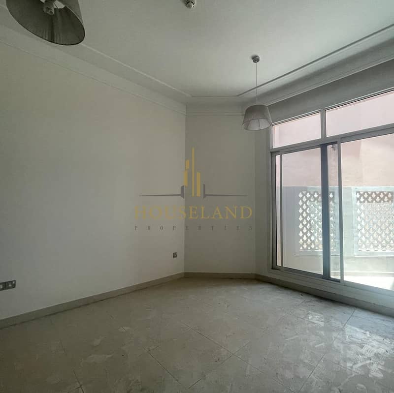 Elegant & Bright 2 BR apartment in Wasl Vita - Jumeirah 1 - Dubai