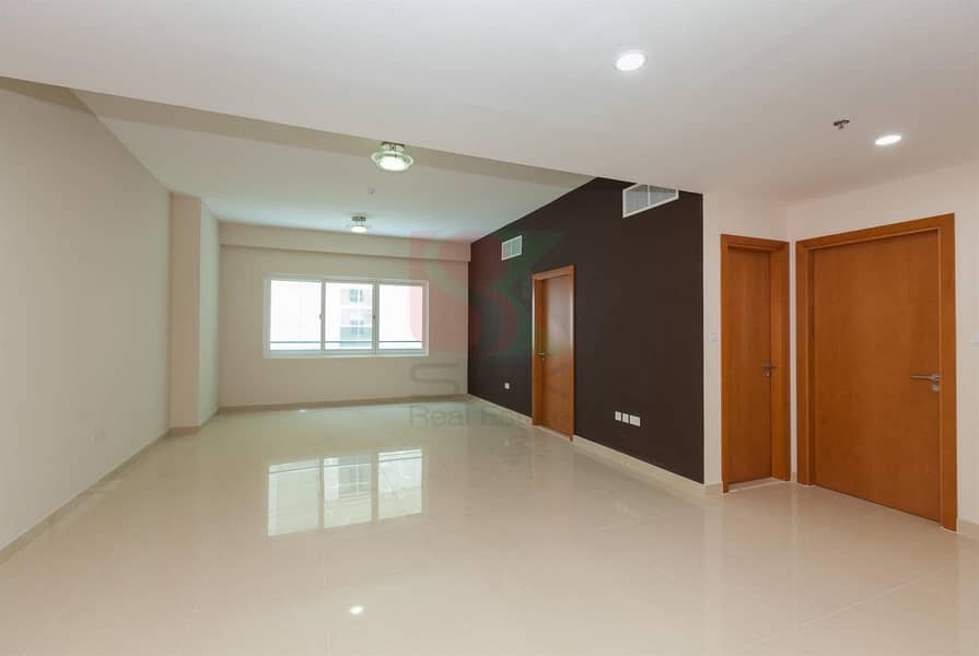 Chiller Free spacious 3BHK+ Maid room apartment behind MOE Barsha