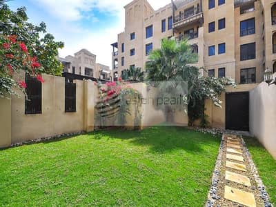 1 Bedroom Apartment for Sale in Old Town, Dubai - 1BR+Study w/ Private Garden|Well Maintained|Rented