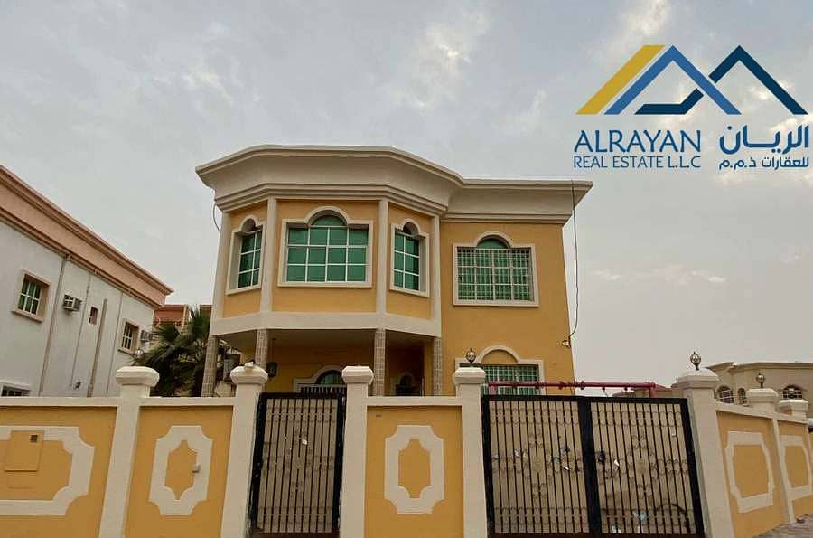 For sale with water, electricity and air conditioners, a two-storey villa in the residential areas, a corner near the main street