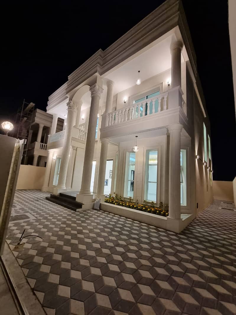 Villa for rent in Al-Alia area, Ajman, electricity for a citizen, whose name is the face of a stone, super duplex finishing