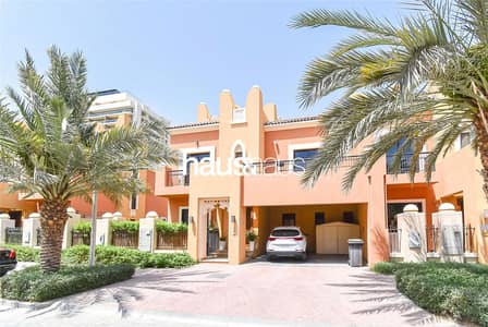 تاون هاوس 5 غرف نوم للبيع في مدينة دبي الرياضية، دبي - تاون هاوس في فلل بلومينغديل مدينة دبي الرياضية 5 غرف 3370000 درهم - 6001953