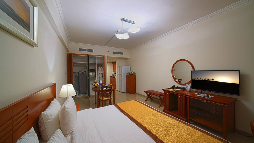 位于迪拜湾，阿尔曼霍尔街区，玫瑰花园酒店式公寓 的酒店式公寓 90000 AED - 4221392