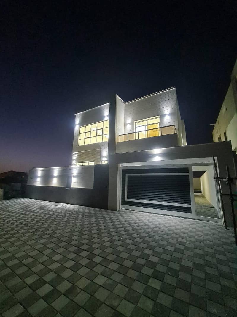 For rent a new villa in Ajman, Al-Yasmeen area, the first inhabitant, with central air conditioning