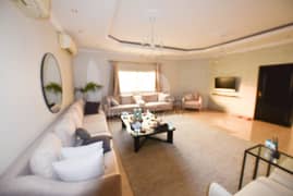 Spacious & Luxurious 3 Bedroom Villa big plot