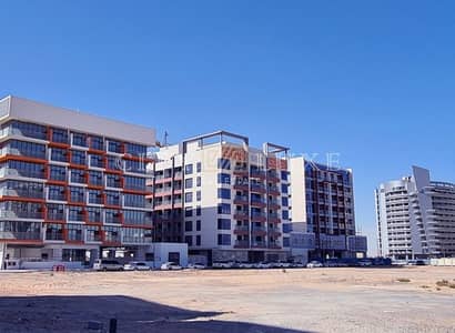 ارض سكنية  للبيع في مجمع دبي ريزيدنس، دبي - ارض سكنية في مجمع دبي ريزيدنس 7199999 درهم - 6005363