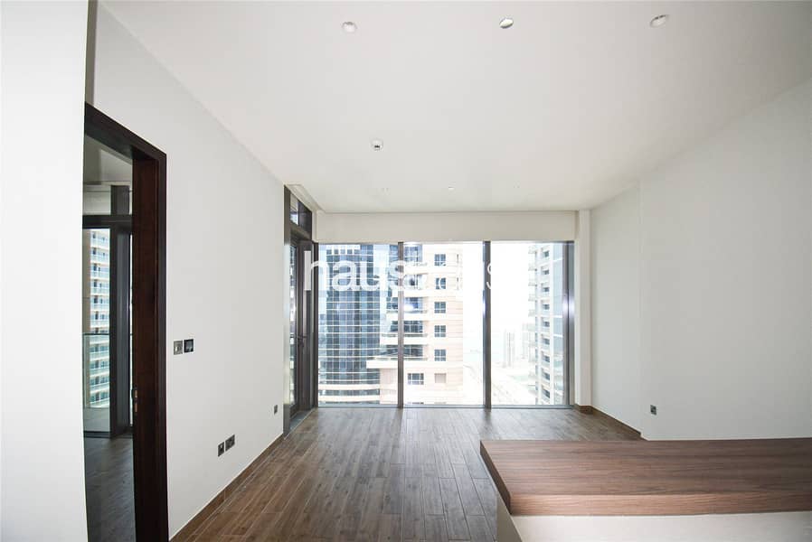 -Unfurnished | High floor | Exclusive | Vacant NOW