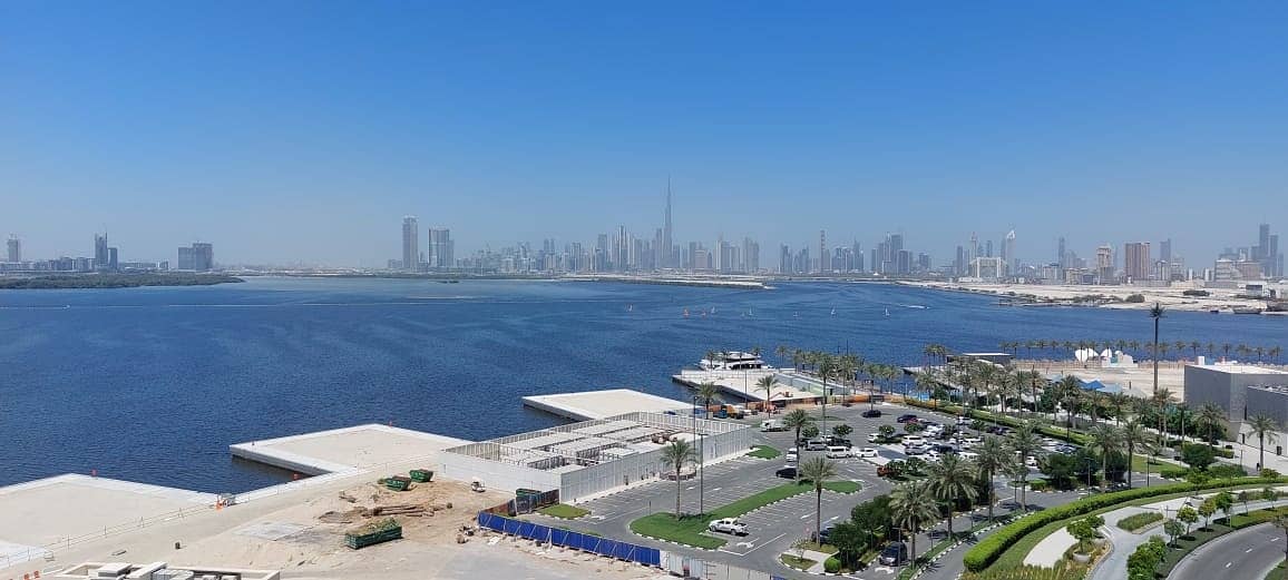 Beautiful sea & Dubai skyline view / High floor / Vacant