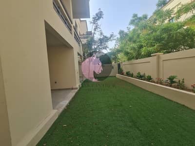 Vacant| 5br villa| well maintained