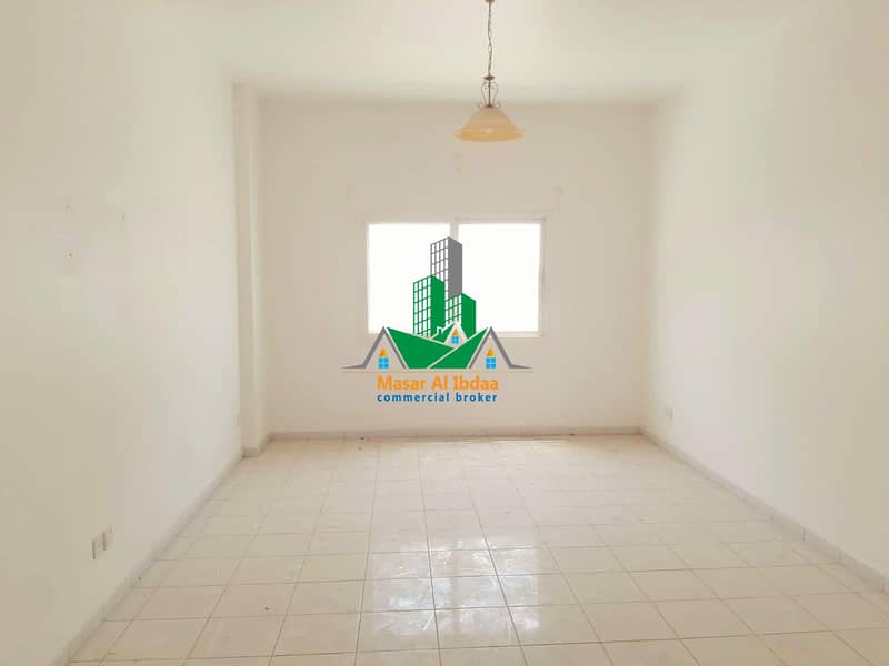 شقة في شارع أبو هيل أبو هيل ديرة 2 غرف 54999 درهم - 6008745