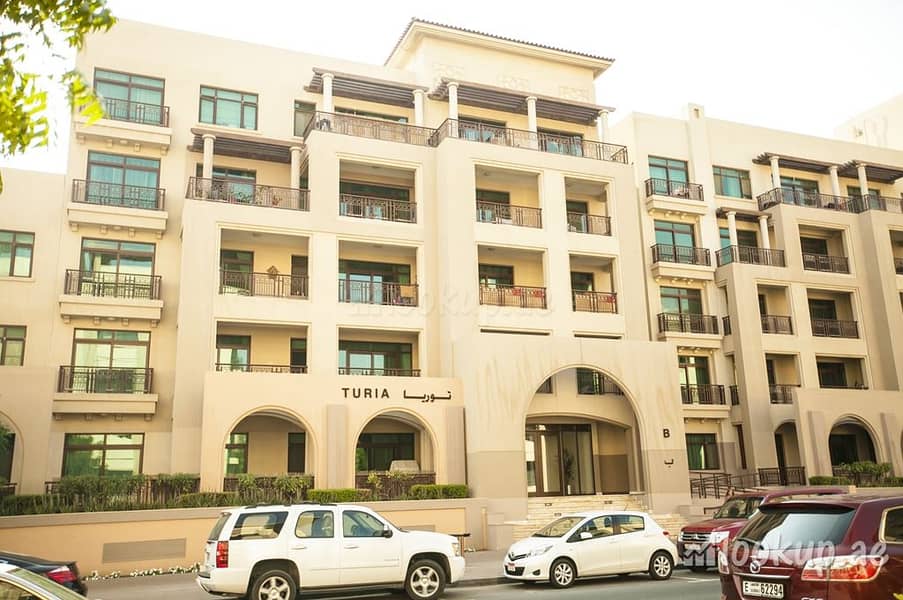 Distress Deal one bedroom at Turia in Views