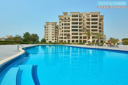 Spacious - Two Bedroom Marina Apartment - Al Hamra Village