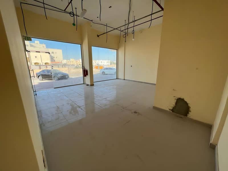 Shop for rent in Al Mowaihat 1 large area