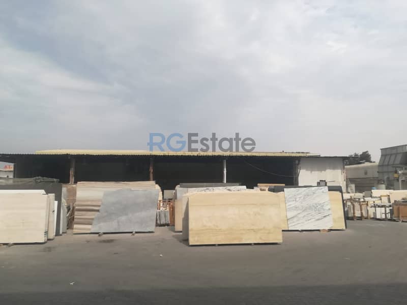 40,000 sq,ft Warehouse with office Available for Sale in Al Qouz