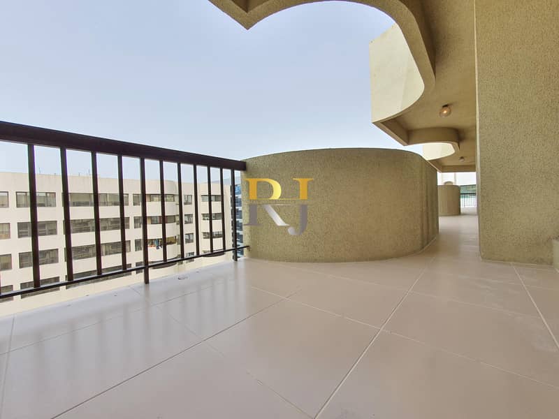 Квартира в Бур Дубай，Аль Манкул，Голден Сэндс 2, 3 cпальни, 111999 AED - 6010572