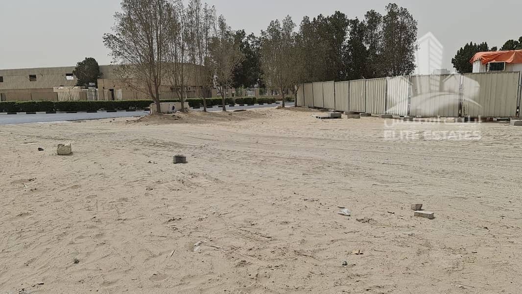 Land for Sale in DIP with Warehouse Permission