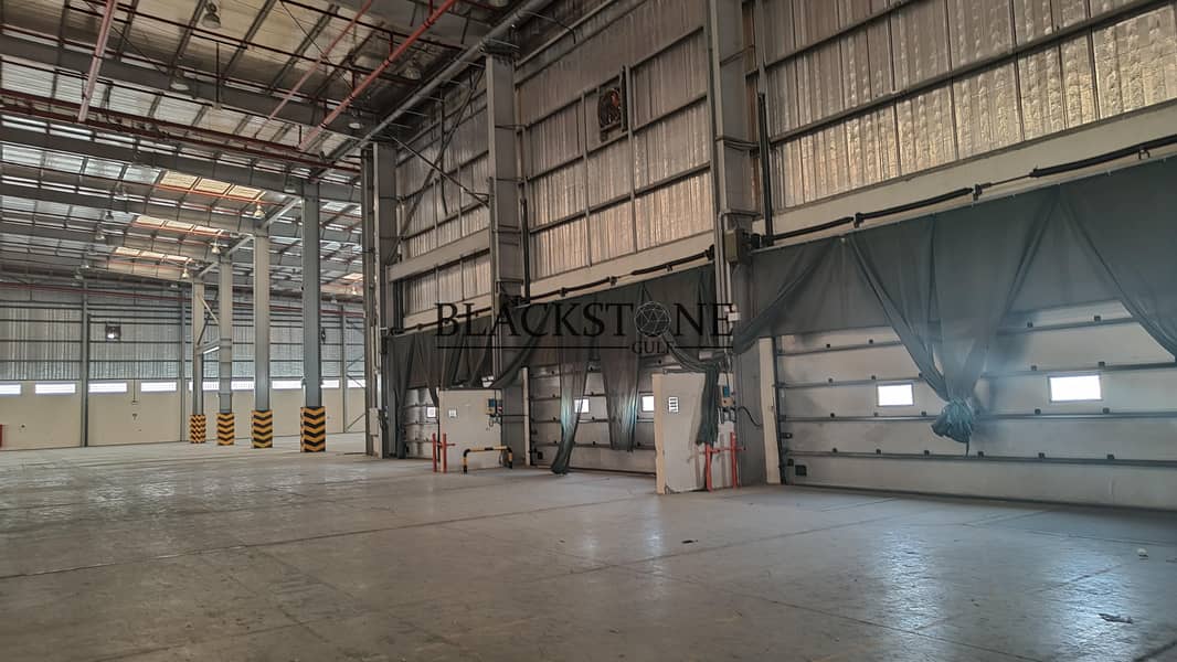 Magnificent logistic Warehouse in Jebel Ali Freezone/ Prime location
