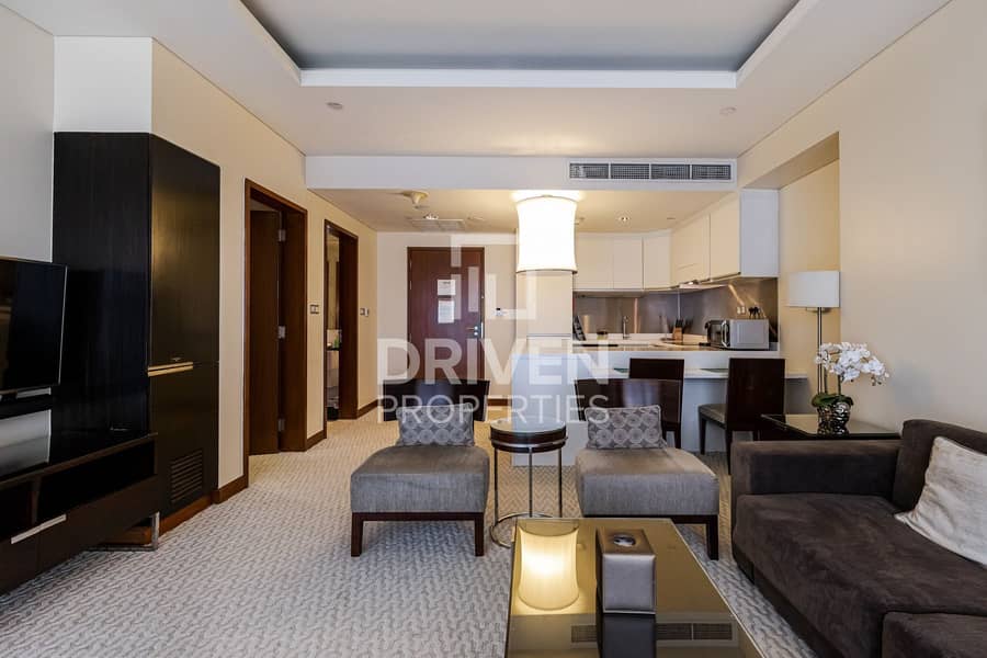 Furnished | High Floor | Fountain Views
