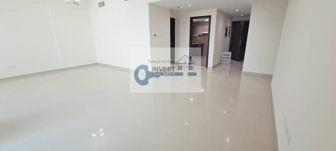 2 Bedroom Apartment for Rent in Dubai Residence Complex, Dubai - NO COMMISSION Brand New 2Bhk Close Kitchen 1month free+ Laundry Room
