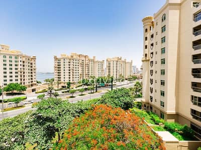 3 Bedroom Apartment for Sale in Palm Jumeirah, Dubai - Park View | Prime Location | Spacious Living