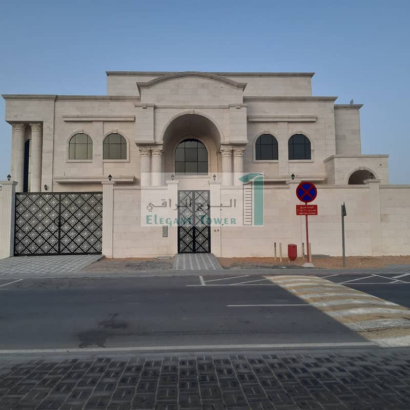 For rent a commercial villa, the first inhabitant of Abu Dhabi, Mohammed bin Zayed City, super deluxe, on the main stree